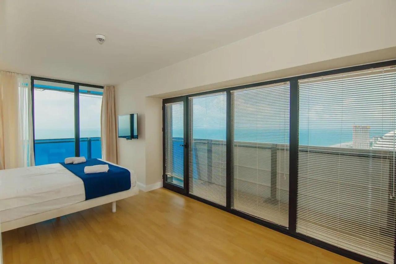 فندق باتوميفي  Orbi City Sea View المظهر الخارجي الصورة